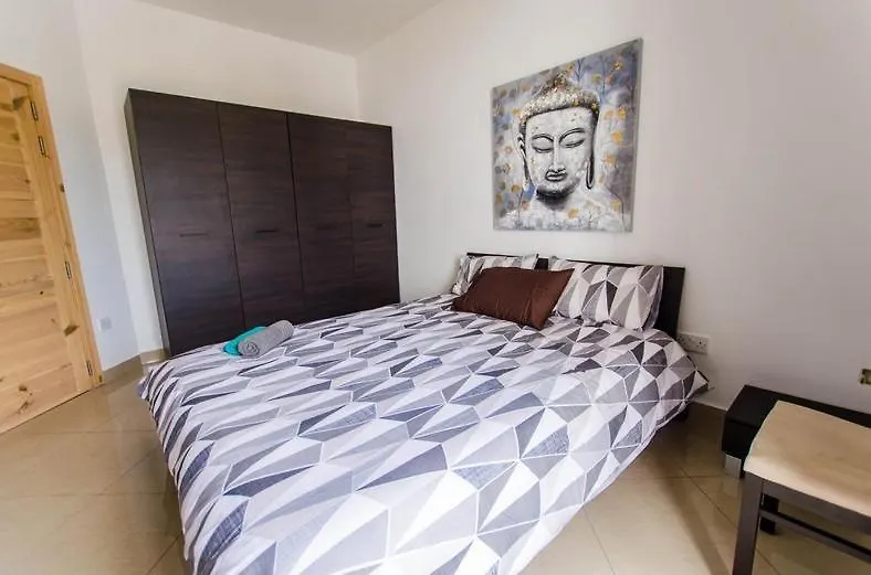 Island Breeze Apartment Saint Julian's 0*,  Malta